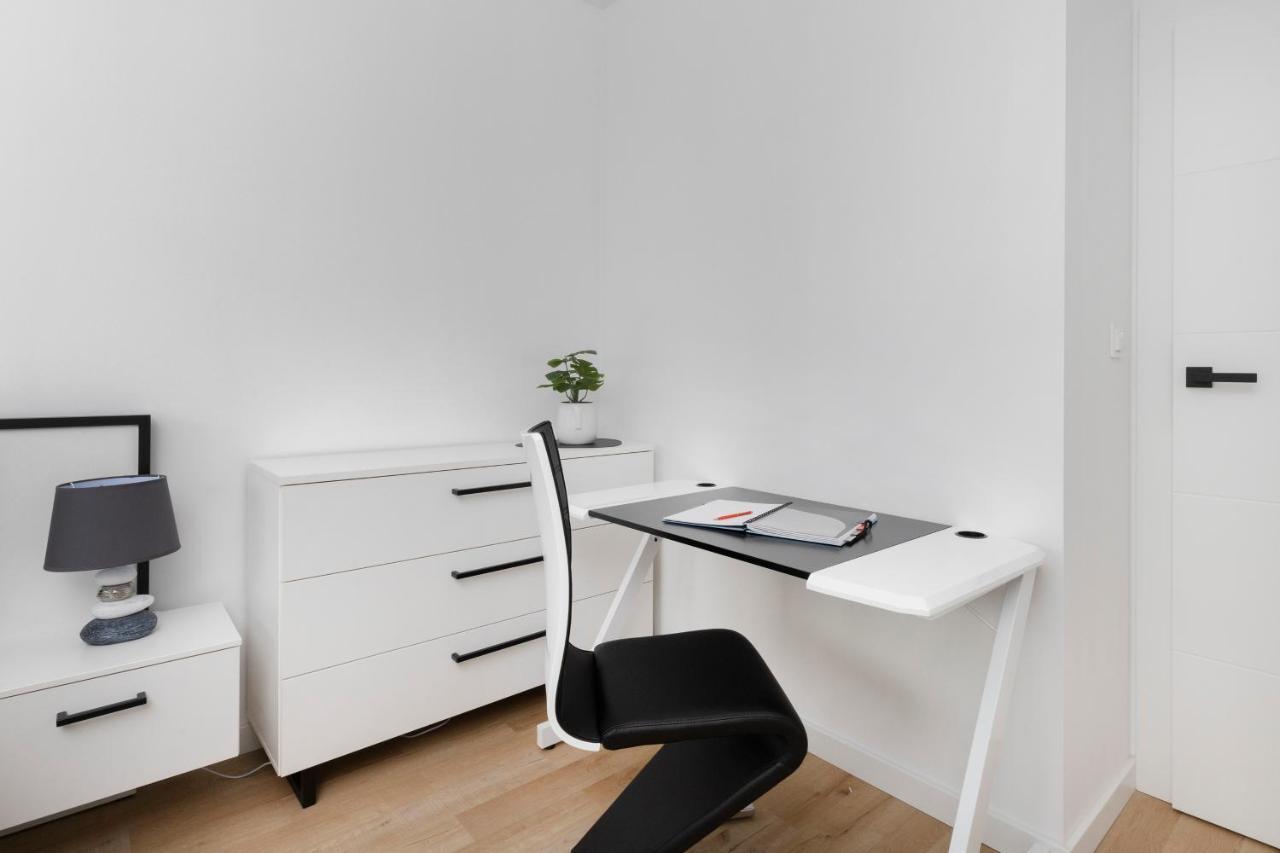 Plac Unii Apartment Gdynia By Noclegi Renters Eksteriør bilde