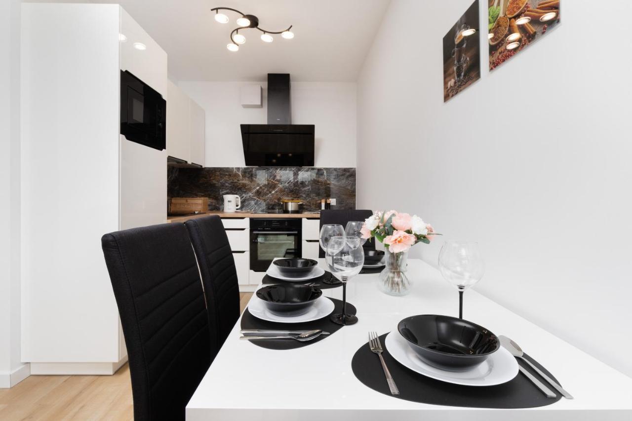 Plac Unii Apartment Gdynia By Noclegi Renters Eksteriør bilde