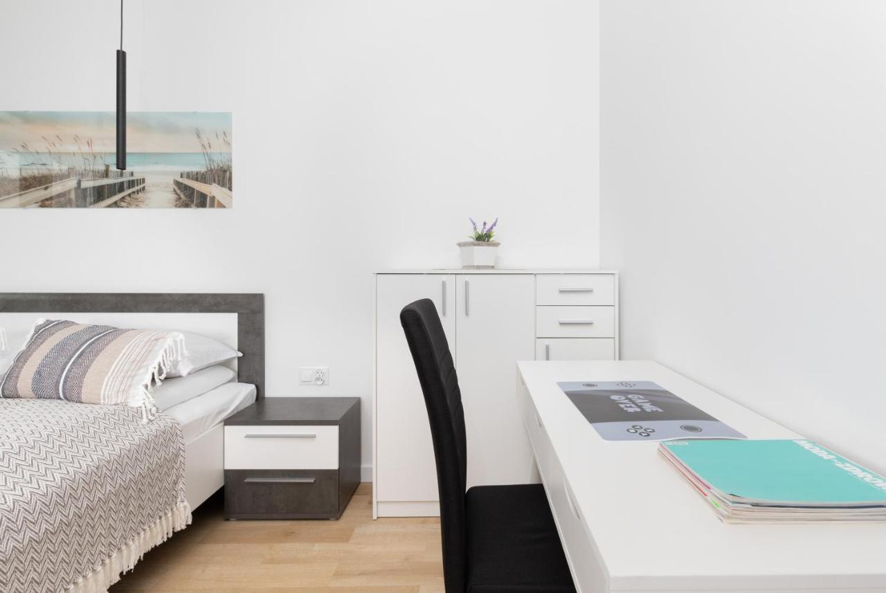 Plac Unii Apartment Gdynia By Noclegi Renters Eksteriør bilde